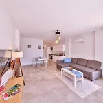 Apartament Goekyuezue Kaș
