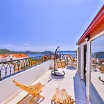 Apartament Goekyuezue *