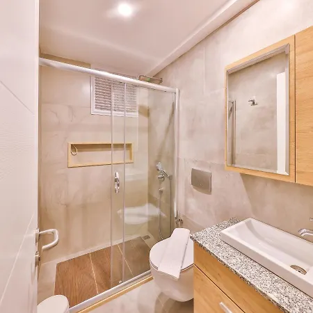 Apartament Goekyuezue Kaș