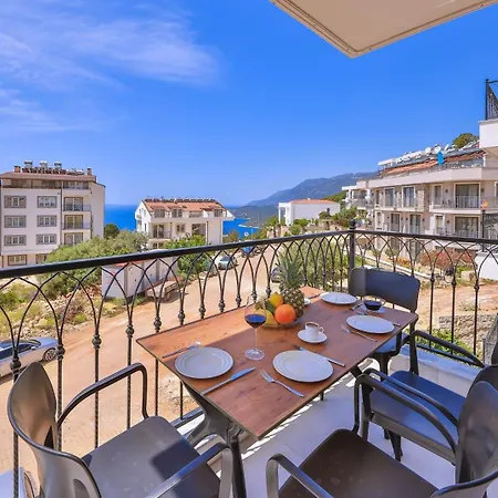 Apartament Goekyuezue