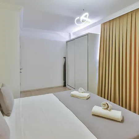 Lejlighed Goekyuezue *