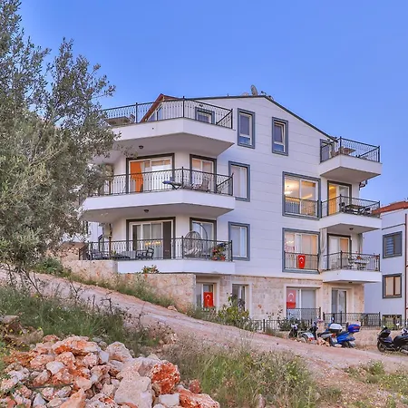 Apartament Goekyuezue *