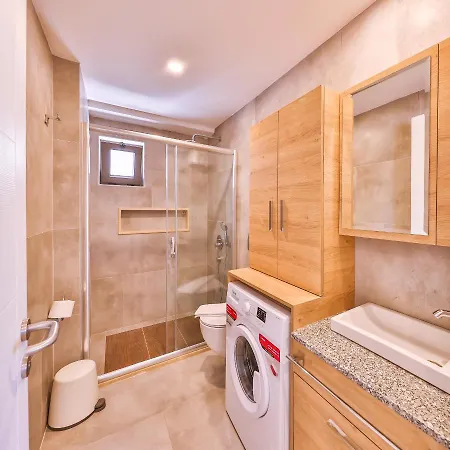 Goekyuezue Apartman Kaş