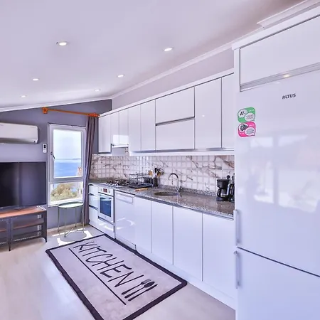 Goekyuezue Apartment Kas