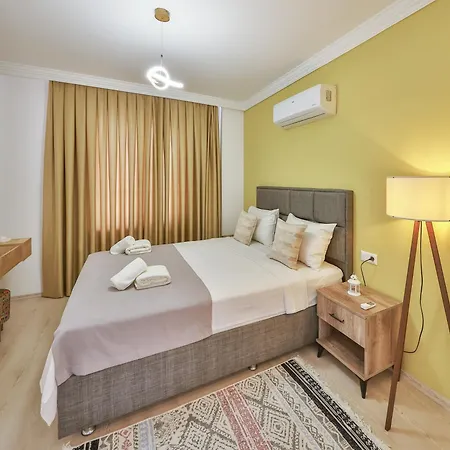 Goekyuezue Appartement