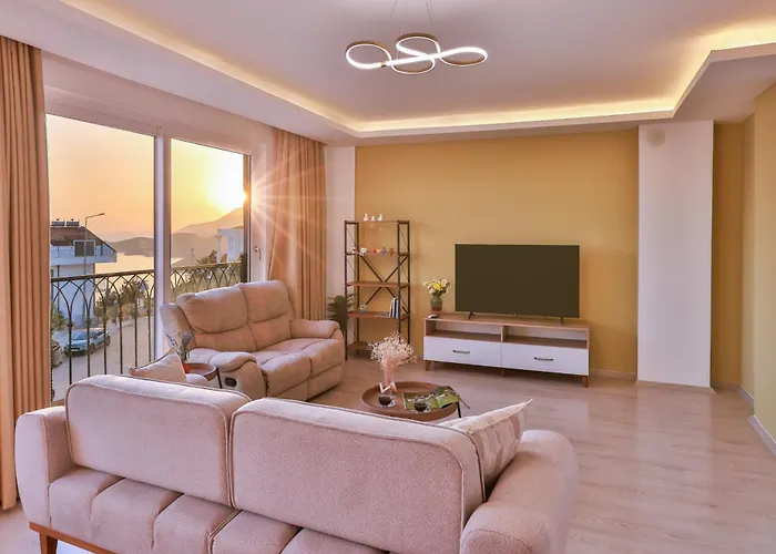 Goekyuezue Kaş